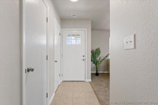 2527 S 110th East Avenue, Tulsa, OK 74129