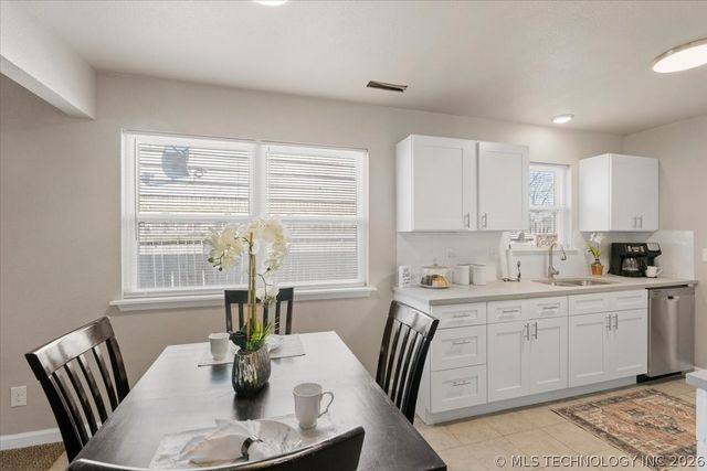 2527 S 110th East Avenue, Tulsa, OK 74129