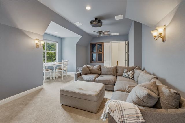 6101 Paper Shell Way, Fort Worth, TX 76179