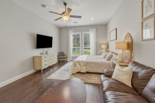 6101 Paper Shell Way, Fort Worth, TX 76179
