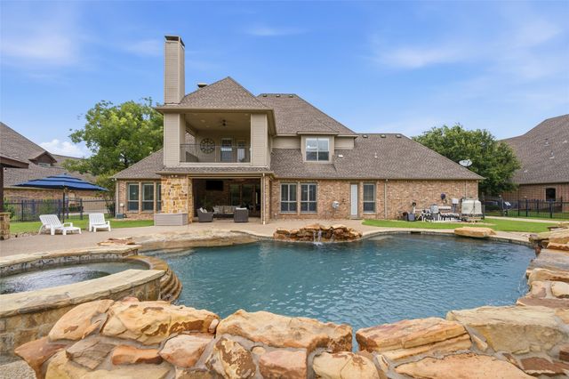 6101 Paper Shell Way, Fort Worth, TX 76179