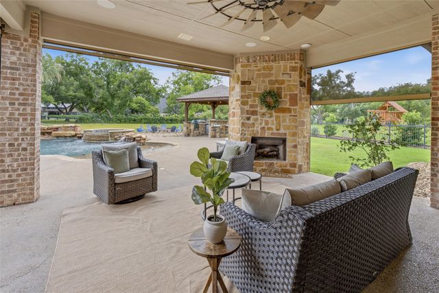 6101 Paper Shell Way, Fort Worth, TX 76179