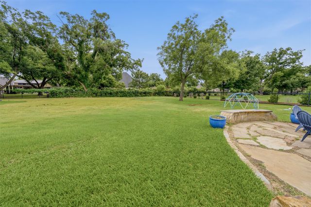 6101 Paper Shell Way, Fort Worth, TX 76179
