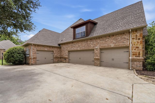 6101 Paper Shell Way, Fort Worth, TX 76179