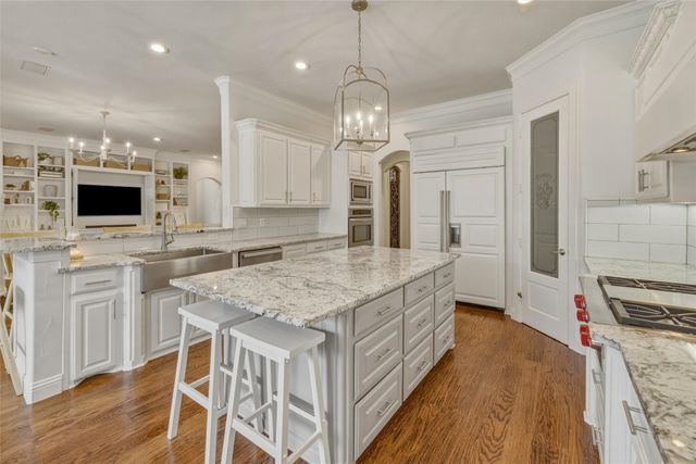 6101 Paper Shell Way, Fort Worth, TX 76179