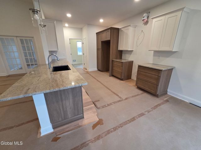 45 McBride Road, Halfmoon, NY 12118