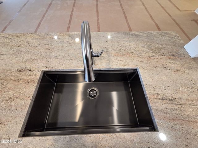 45 McBride Road, Halfmoon, NY 12118