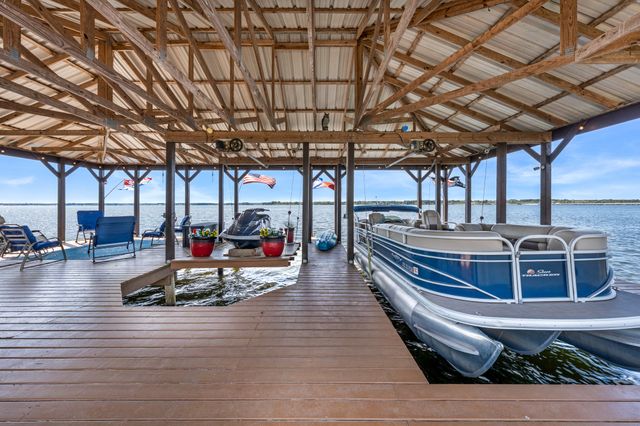 23351 Wateridge Loop, Flint, TX 75762