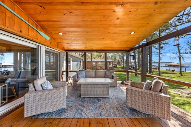 23351 Wateridge Loop, Flint, TX 75762