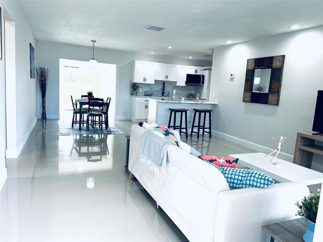 6520 Kimberly Boulevard, North Lauderdale, FL 33068