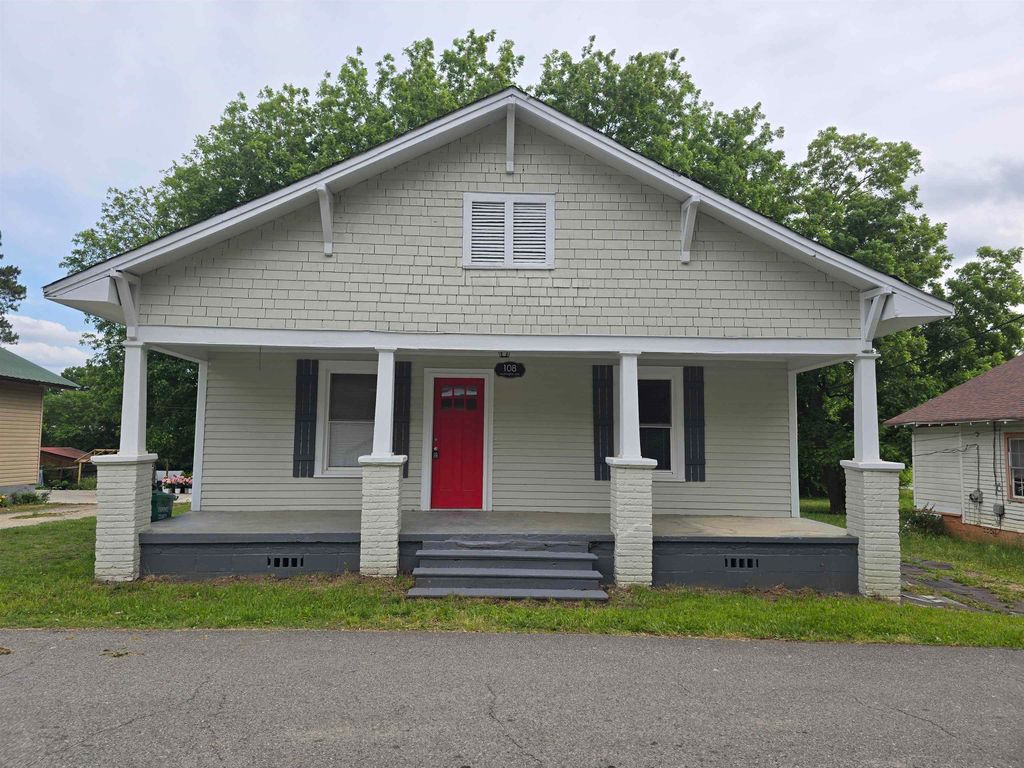 108 Washington Avenue, Gaffney, SC 29340