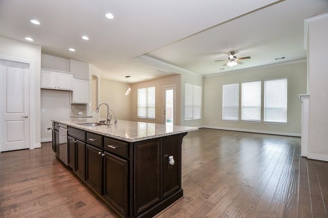 25106 Sundance Park Lane, Katy, TX 77494