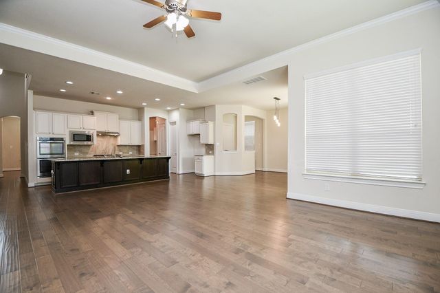 25106 Sundance Park Lane, Katy, TX 77494