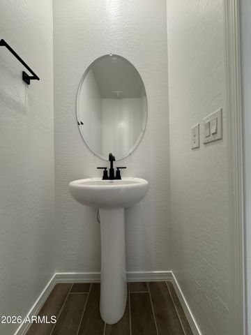 7606 W SMOKETREE Drive, Peoria, AZ 85383