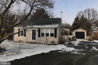 2717 MONMOUTH RD, Jobstown, NJ 08041