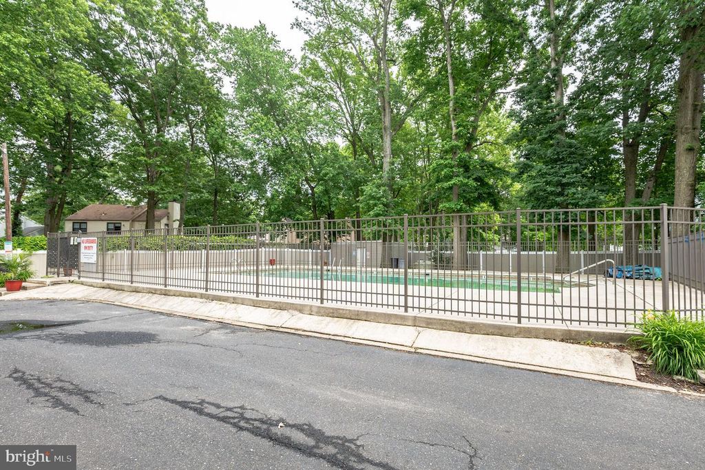 111 CHESTNUT ST #107, Cherry Hill, NJ 08002
