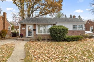 3131 Pelham Road, Dearborn, MI 48124