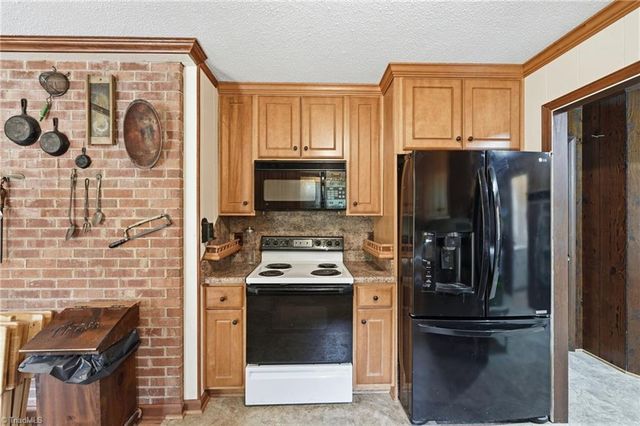 2127 Stoney Creek Church Road, Burlington, NC 27217