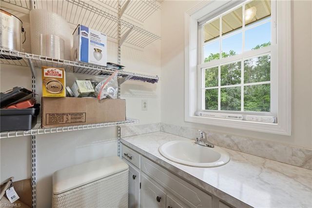 2127 Stoney Creek Church Road, Burlington, NC 27217