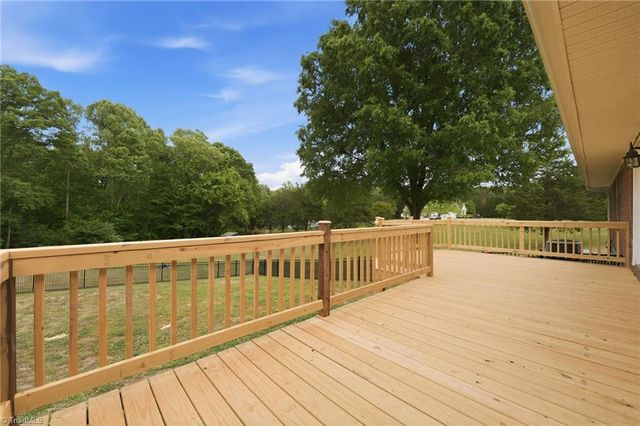 2127 Stoney Creek Church Road, Burlington, NC 27217