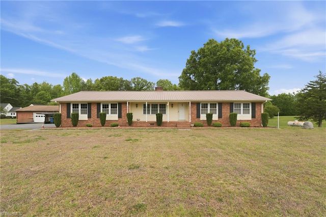 2127 Stoney Creek Church Road, Burlington, NC 27217