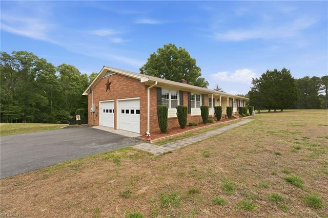 2127 Stoney Creek Church Road, Burlington, NC 27217