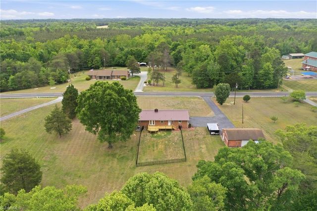 2127 Stoney Creek Church Road, Burlington, NC 27217