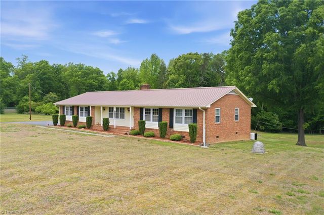 2127 Stoney Creek Church Road, Burlington, NC 27217