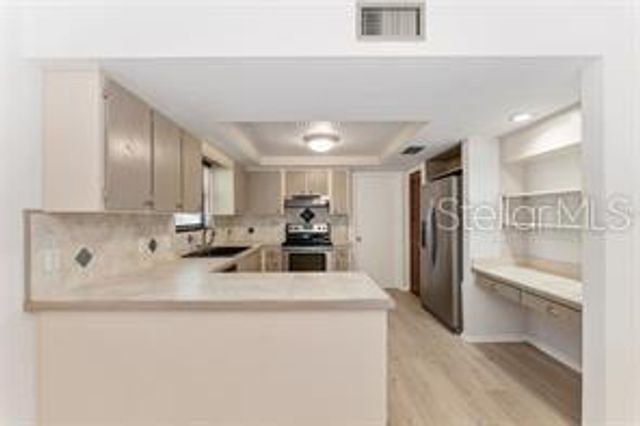 6632 NW 52ND TERRACE, Gainesville, FL 32653