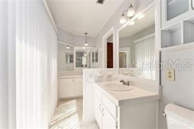 6632 NW 52ND TERRACE, Gainesville, FL 32653