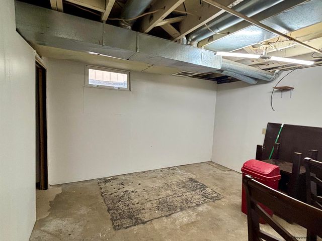 1919 E 22ND ST, Cheyenne, WY 82007