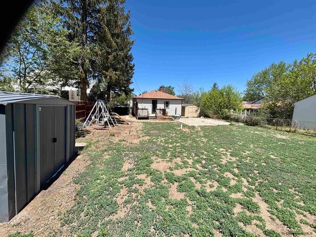 1919 E 22ND ST, Cheyenne, WY 82007