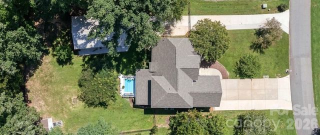 6168 Neptune Drive, Denver, NC 28037
