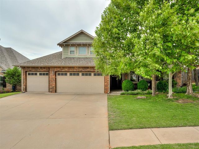 615 Napol Avenue, Edmond, OK 73034