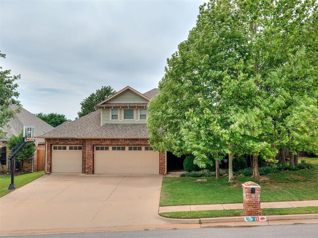 615 Napol Avenue, Edmond, OK 73034