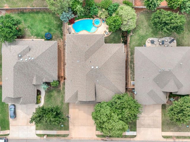 615 Napol Avenue, Edmond, OK 73034