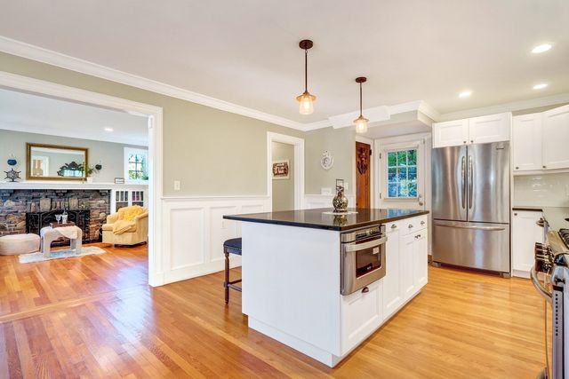 53 Aquavia Rd, Medford, MA 02155