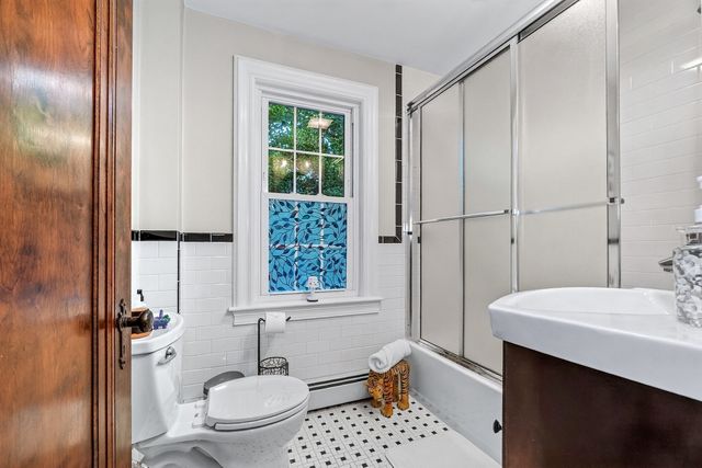 53 Aquavia Rd, Medford, MA 02155