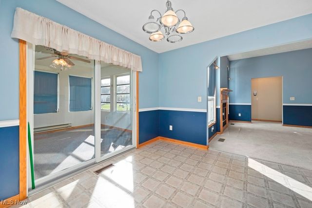 222 Stonehedge Drive, Elyria, OH 44035