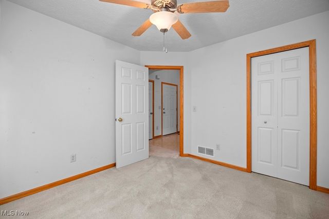 222 Stonehedge Drive, Elyria, OH 44035