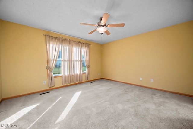 222 Stonehedge Drive, Elyria, OH 44035