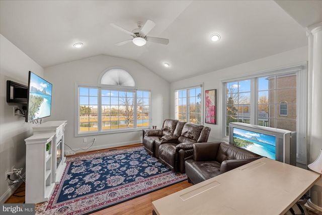 19812 ROTHSCHILD CT, Ashburn, VA 20147