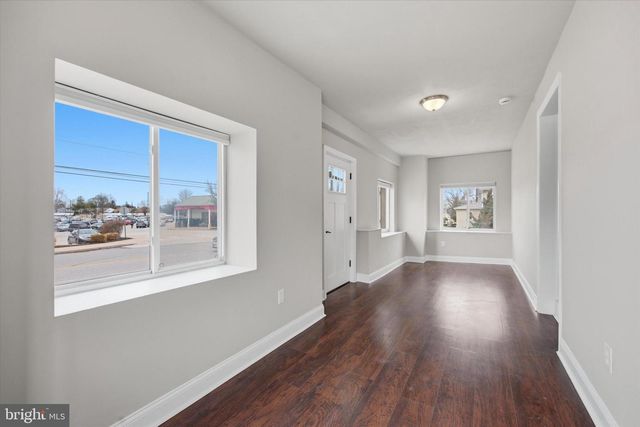 101 N EAGLE RD, Havertown, PA 19083