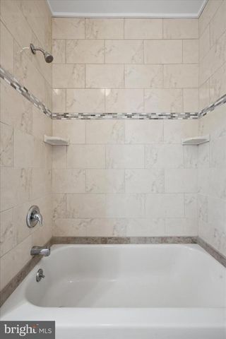 101 N EAGLE RD, Havertown, PA 19083