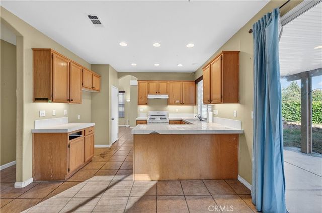 32583 Gabbiano Street, Temecula, CA 92592