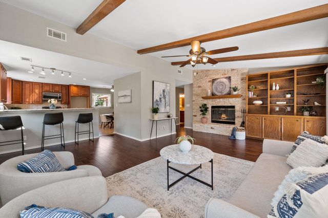 20807 Boggy Ford RD, Lago Vista, TX 78645