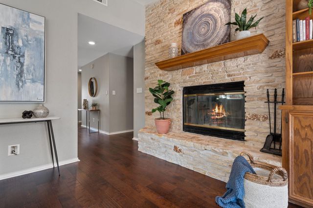 20807 Boggy Ford RD, Lago Vista, TX 78645