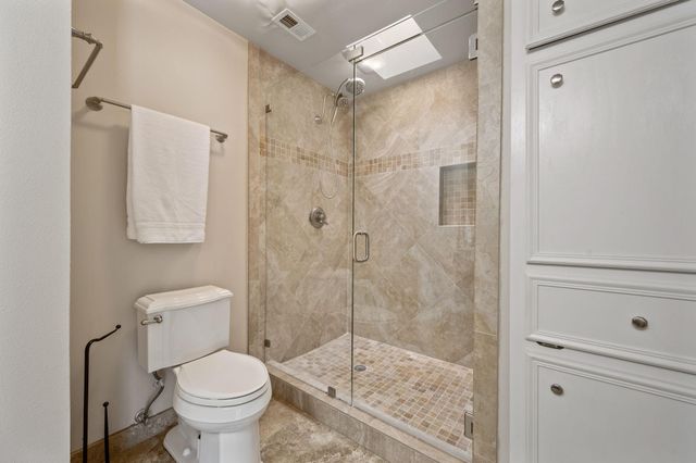 20807 Boggy Ford RD, Lago Vista, TX 78645