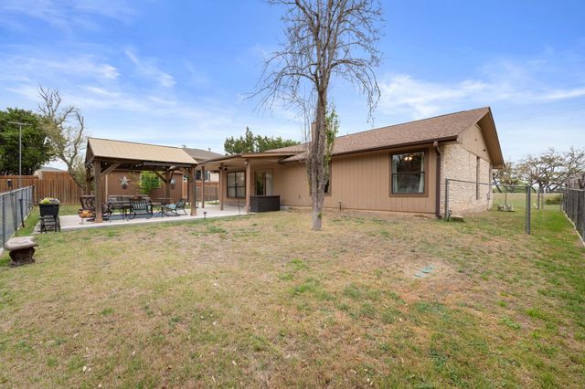 20807 Boggy Ford RD, Lago Vista, TX 78645