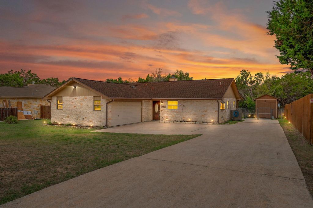 20807 Boggy Ford RD, Lago Vista, TX 78645